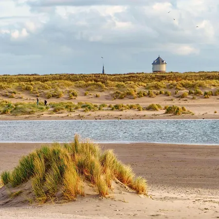 アパート On Coast With Panoramic Views クノック・ヘイスト